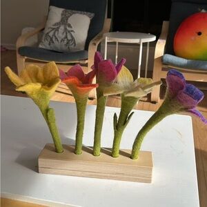 Colorful Felt Flower Set for Kids